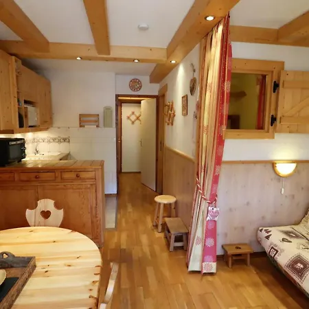 Apartment Fonctionnel 4-6 Pers Avec Piscine, Tv, Lave-vaisselle Et Balcon A Areches-beaufort - Fr-1-342-161 Areches